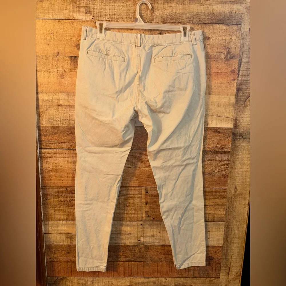 Old Navy Lived In Chino Pants